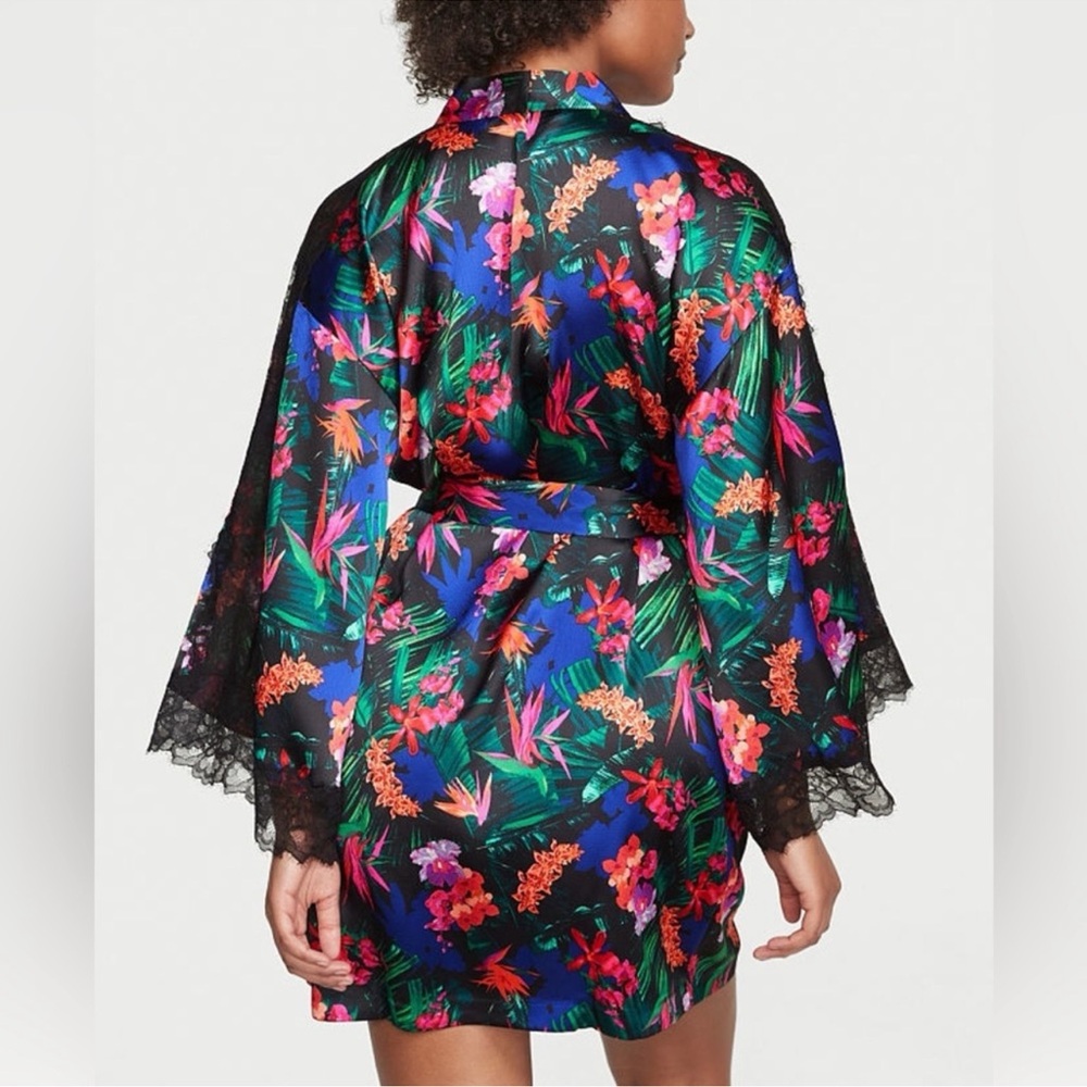 NWT Victoria's Secret Moonlight Tropic Multicolor Floral Satin lace Robe belted - Picture 3 of 11